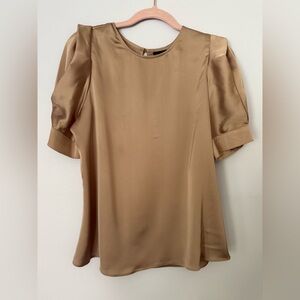 New with tags satin top with puff sleeve in beige/sand size small